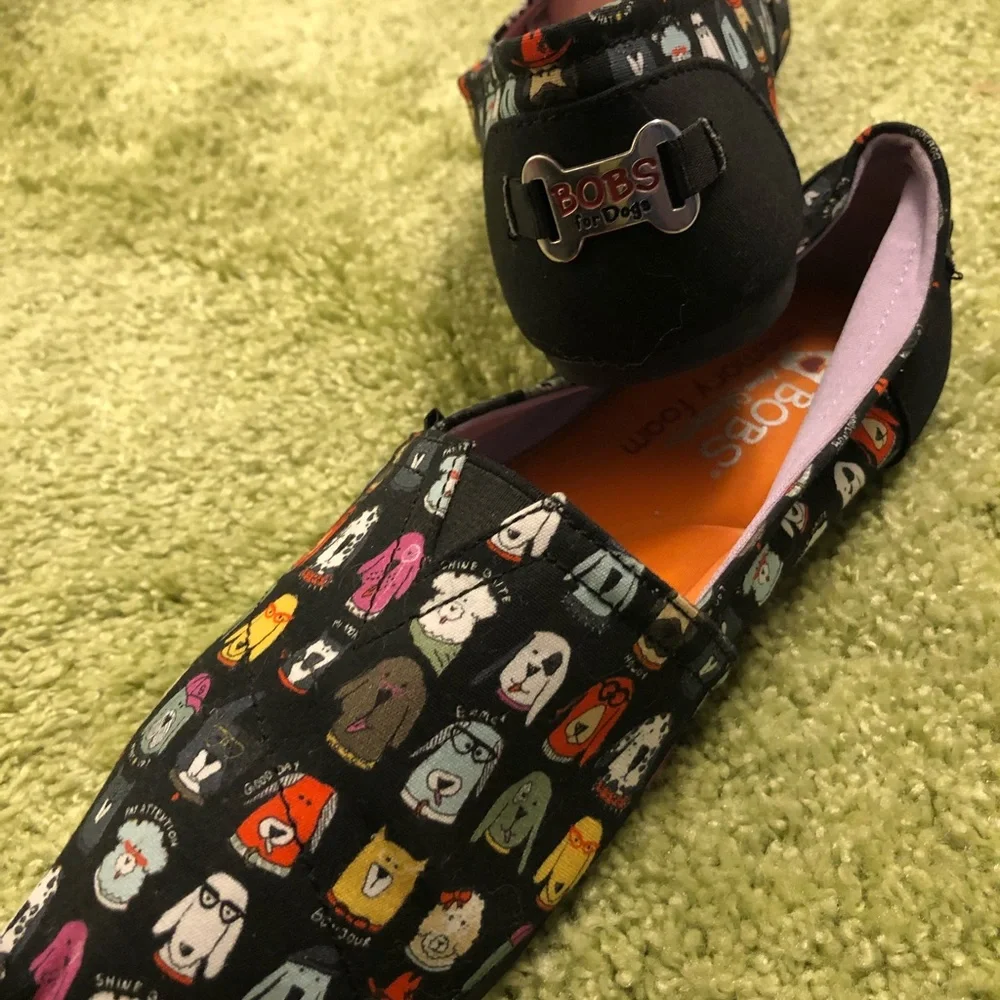 WOMEN’S BOBs (for Dogs) - Picture 3 of 4